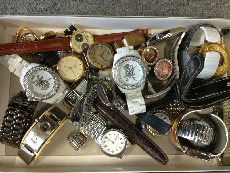 Fashionable wholesale used brooch jewelry