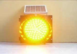 solar flashing LED traffic light
