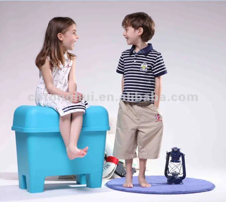 Looking For Agents In Luxembourg (Denmark Hans Christian Andersen)