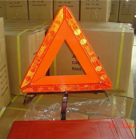 Triangle_CE_Of_Car