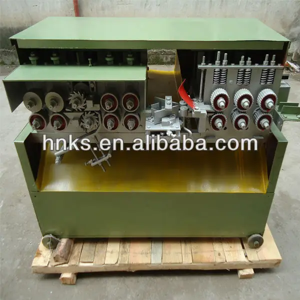 Factory price automatic wooden toothpick machine (4).jpg