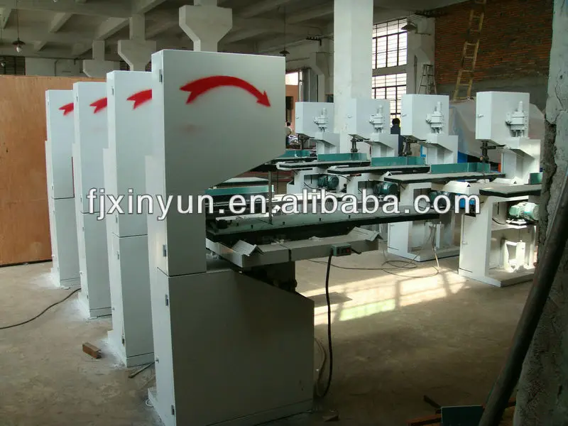 Toilet roll tissue cutting machine