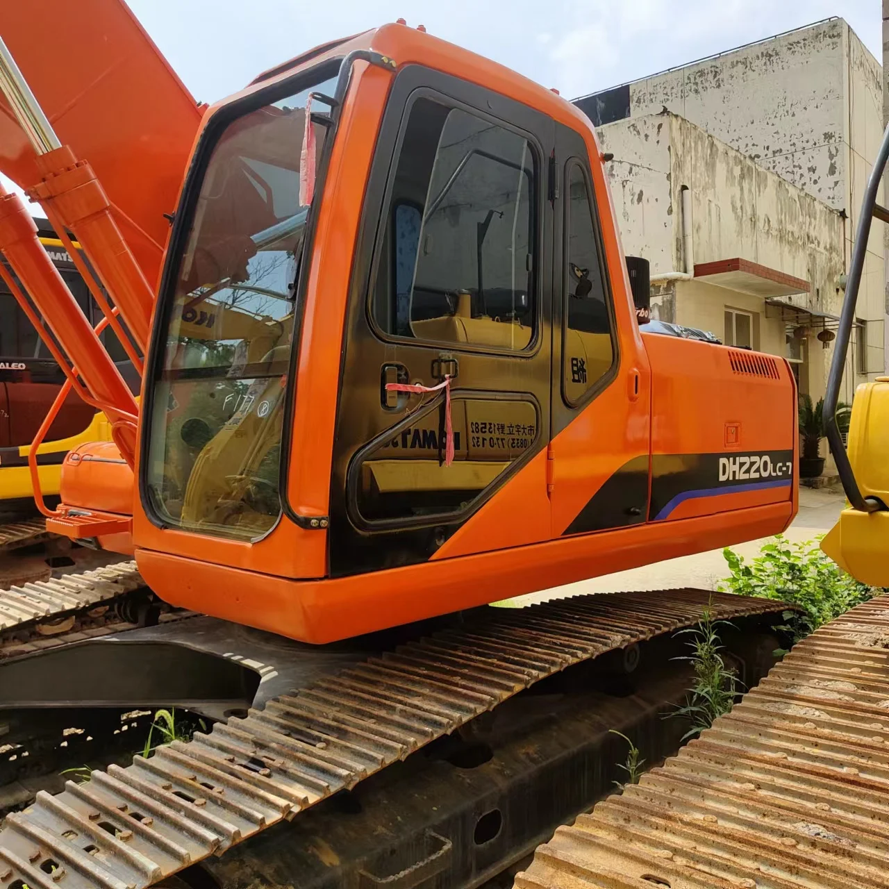 Doosan Dh220lc 7 Excavator 21 Ton Construction Equipment Dh220 Crawler