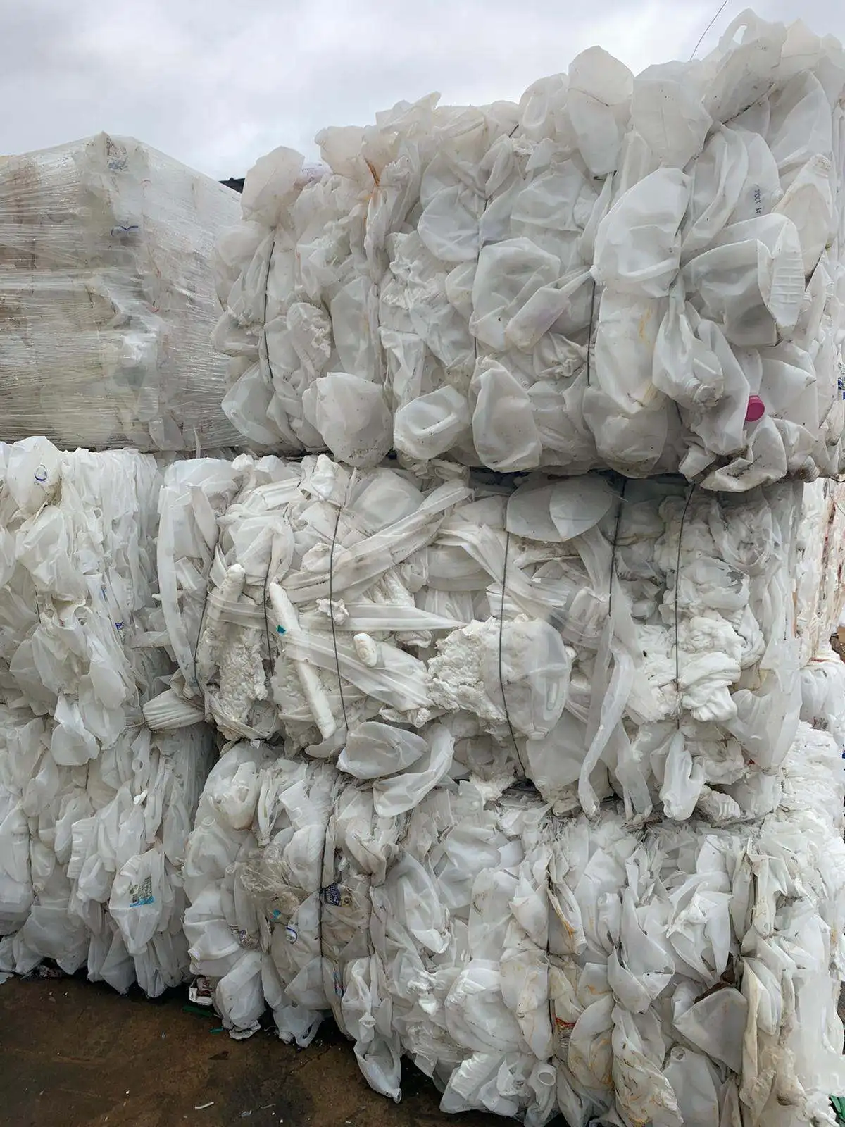 Top Clean Quality Hdpe Flakes Hdpe Milk Bottle Scrap Hdpe Blue Drum