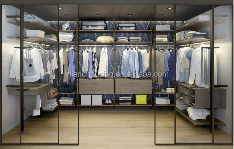 led walk in closet.jpg