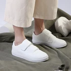 2020 New casual women best brand fashion leisure girl flat shoes