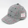 /product-detail/2019-autumn-and-winter-men-and-women-fashion-elegant-woolen-material-checked-warm-casual-baseball-hat-cap-62354618450.html