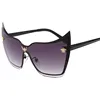 /product-detail/2020-women-cat-eye-metal-sunglasses-men-brand-designer-eyewear-vintage-retro-luxury-mirror-sun-glasses-party-fashion-uv400-62397088912.html