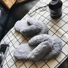 Grey Fluffy Faux Fur Thong Slippers, Warm Soft Furry Faux Fur Ladies Flip Flops