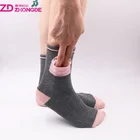 Novel latest design fashional lovely carton women non slipping handy socks with pocket factory price