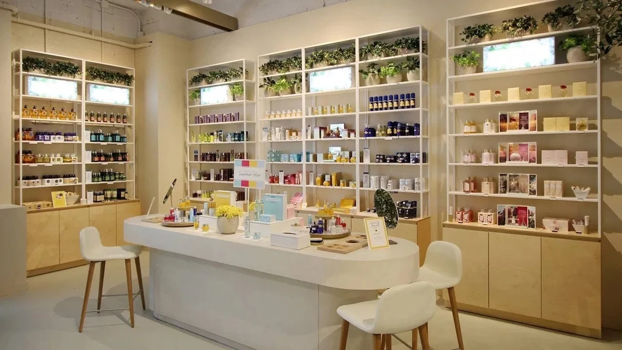 Магазин Парфюмерии Loccitane