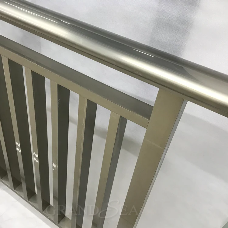 Singapore High Quality Classic Design Aluminum Raling Low Price Stair Railing