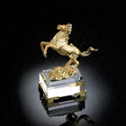 Crystal Trophy Trophy Metal Trophy Hot Selling Unique Design Gold Color Crystal Metal Trophy Award