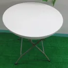 安い現代小さなラウンド折りたたみホームリビングテーブル、サイドテーブル、コーヒーテーブルブロー成形 hdpe テーブルトップ