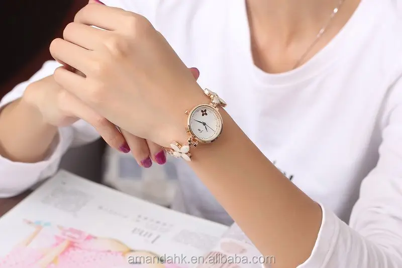 lucky four-leaf clover bracelet watch with drilling scale ladies