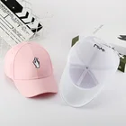 Outdoor street cotton visor Korean version of the wild couple hat female creative student cap male tide baseball cap