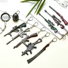 Factory Wholesale Custom Shape Zinc Alloy 3D Model Key Chain Delicate Mini CF Metal Game Gun Keychain