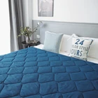 Hot Selling Home Hotel Microfiber Polyester Quilts Duvets Comforters (YFQ013)