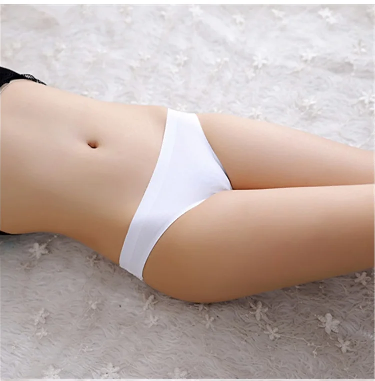 Junges Mädchen Sexy Spitze Eis Seide Bikini Kurze Hüften