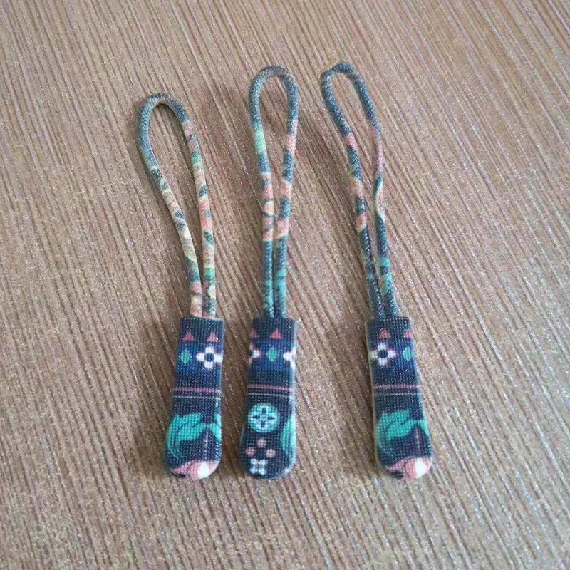 China Decorative Zipper Pulls Charm China Decorative Zipper Pulls