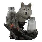 Wholesale decorative resin craft animal gray wolf glass salt and pepper shakers holder figurine