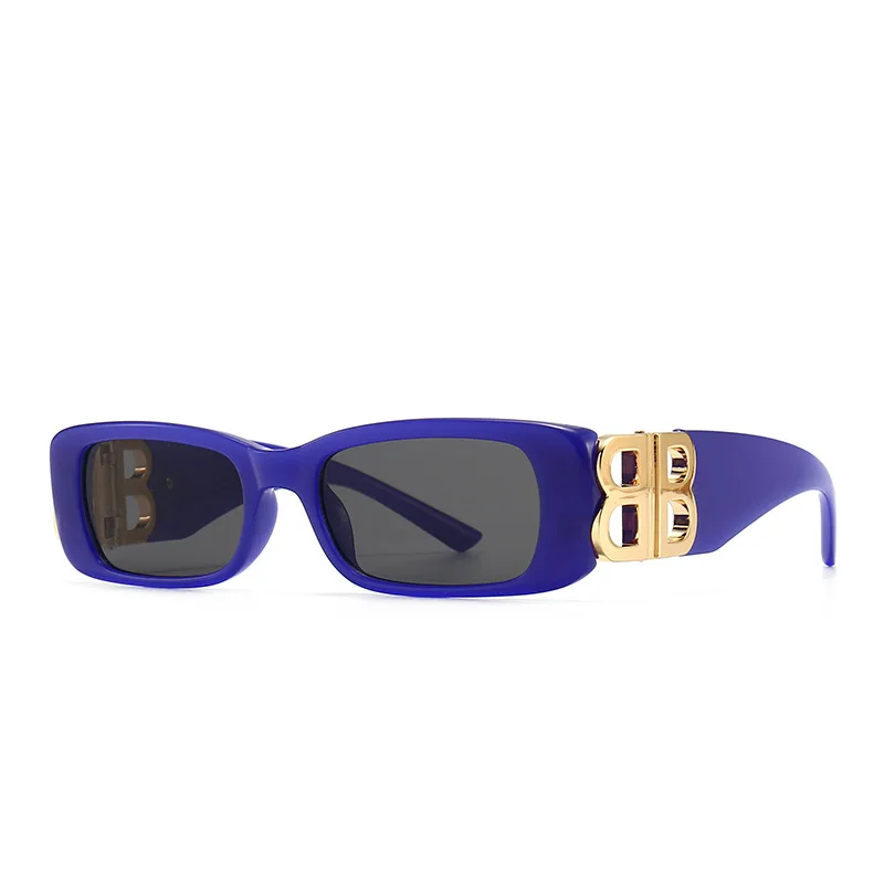 AOLAILON newest 2021 Star of the same style Wholesale womens luxury Small frame fashion square sunglasses
AOLAILON newest 2021 Star of the same style Wholesale womens luxury Small frame fashion square sunglasses