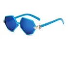 2019 New Arrival Children Shades Wholesale Cartoon Little Hand Cute Children Boys Girls Sunglasses