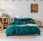 luxury 100% embroidery staple length cotton seersucker bedding sets