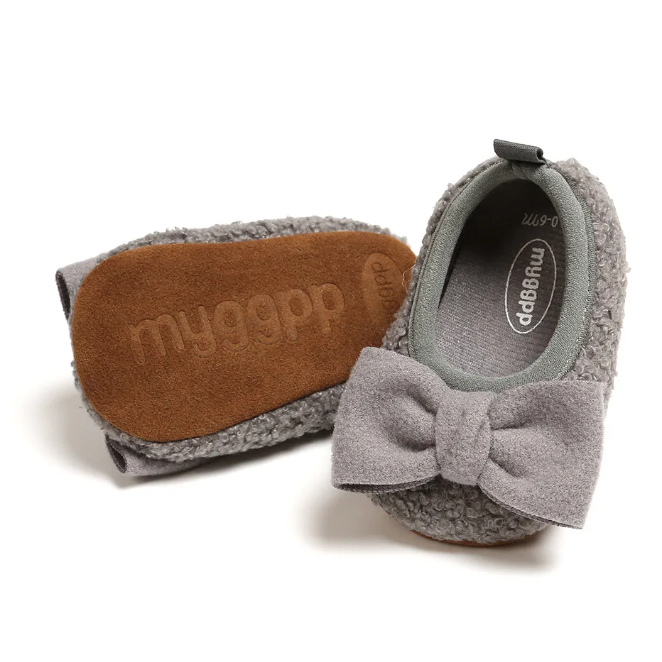 Beautiful Cute Candy Color Warm Woolen Cloth Soft Sole Toddler Baby Shoes for Boys and Girls details