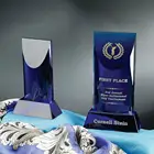 Hot Sale Creative Cube Honourable Memorable Glass Awards Cube Crystal Souvenir Trophy for Event