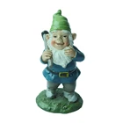 Fairy Garden Decor Resin Craft Cute Miniature Gnome Statue with Hoe Decoration Polyresin Gnome Figurine