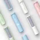 2020Pet portable beautiful and diverse colors Strong cleaning power easy to carry pet removal brush