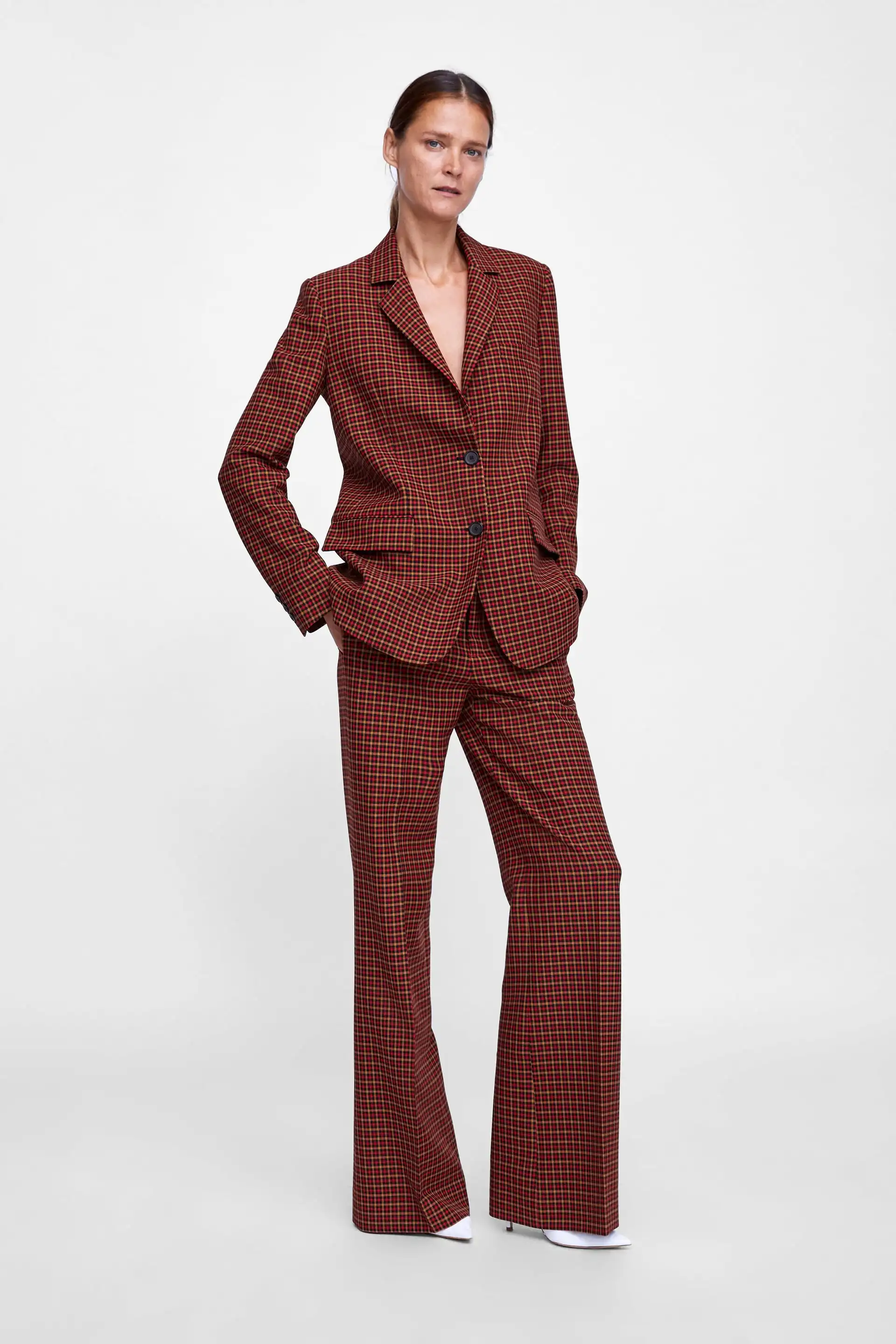 fashionable suits for ladies