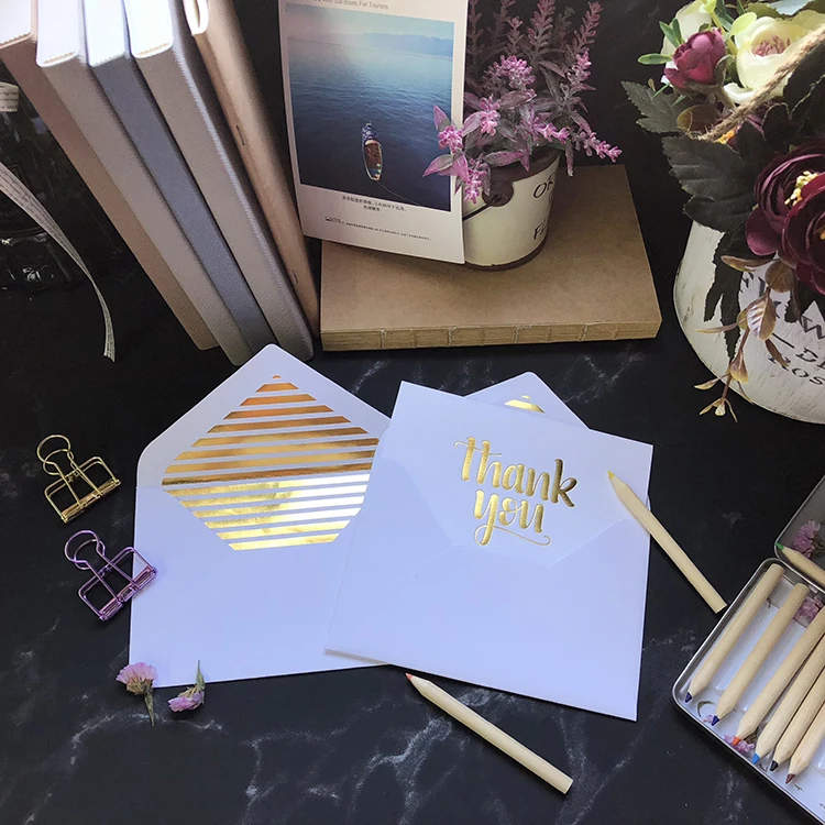 product-Dezheng-Elegant White Wedding Invitation Paper Cards With Envelope-img-1