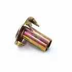 High Nut DIN1624 High Quality Carbon Steel Zinc Plated 4 Claw Tee Nut Furniture Connector Wood Insert Nut
