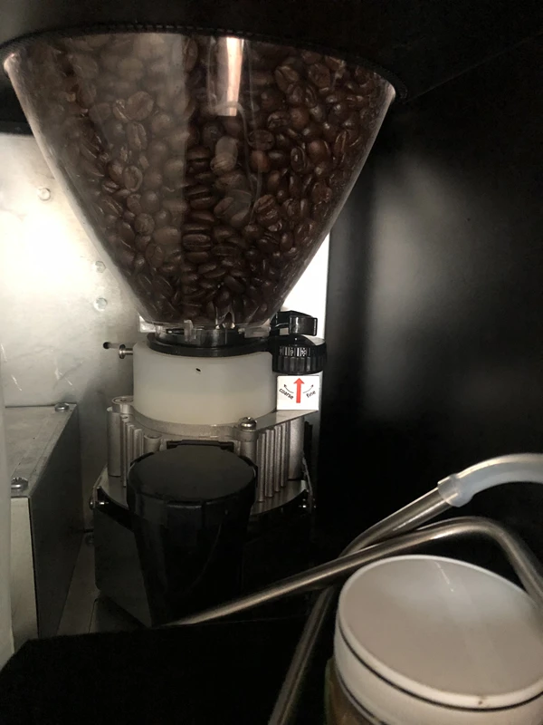Máy bán cà phê tươi không cần chạm JK90 Vỏ bằng thép carbon và mặt kính cường lực Máy bơm nước/nước máy Google Pay Mã QR nhà cung cấp