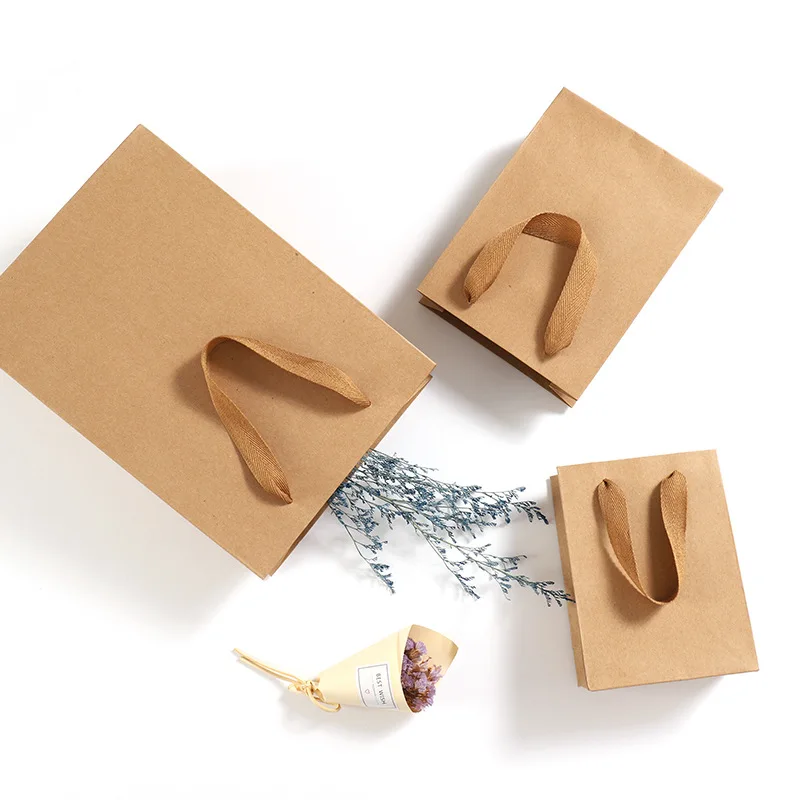 Private label paper packaging with full-color printing Custom printed gift bag with brand logo in kraft material