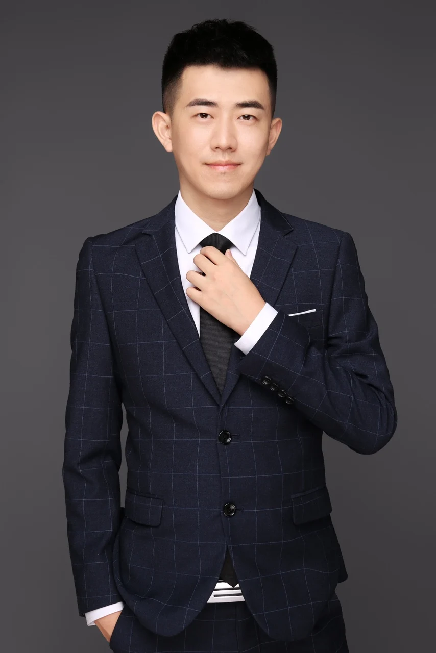 蔡东