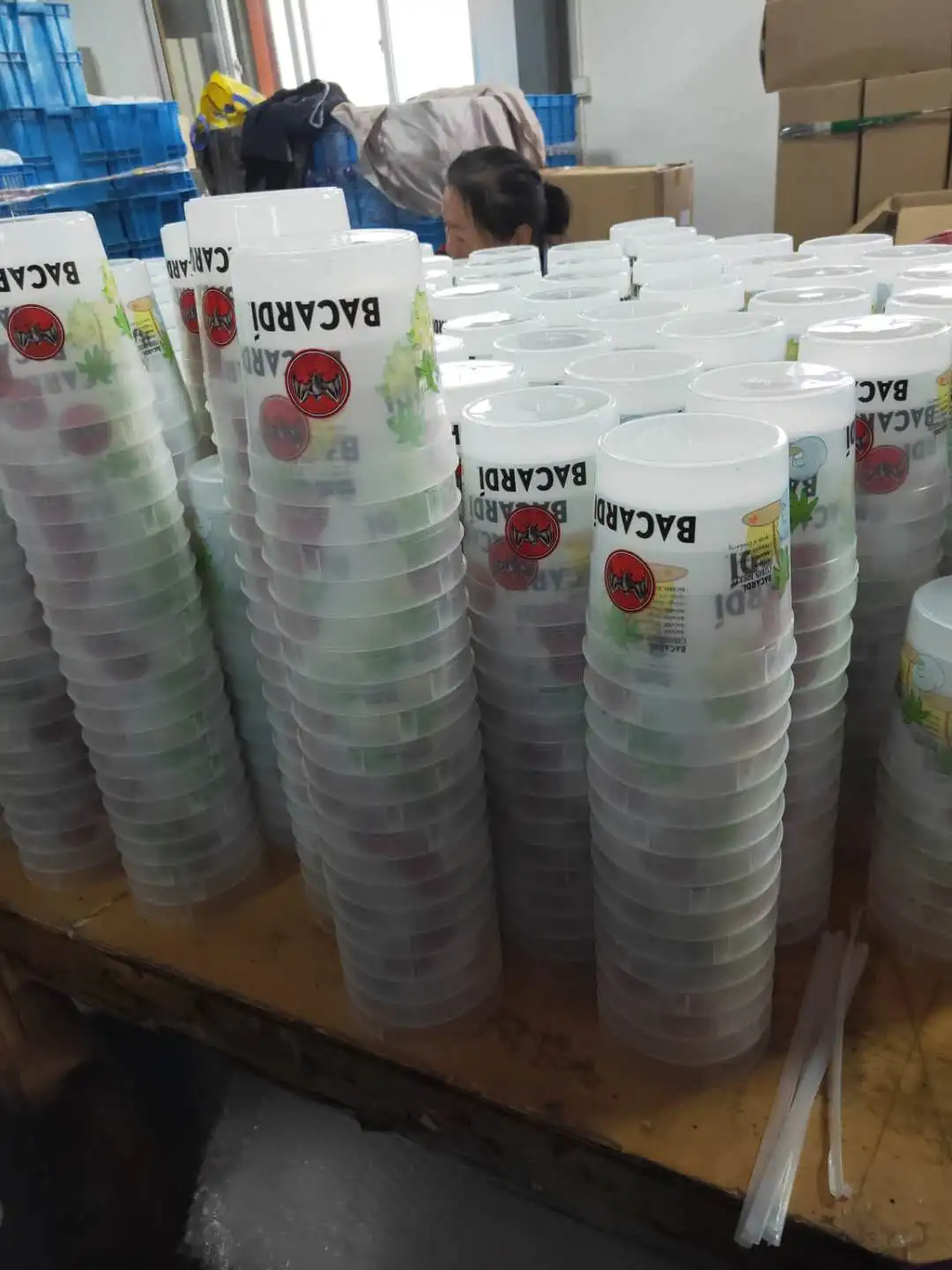 Plastic 32oz Drink Bucket Punch Buckets / Drink Cups Buy 32oz Drink