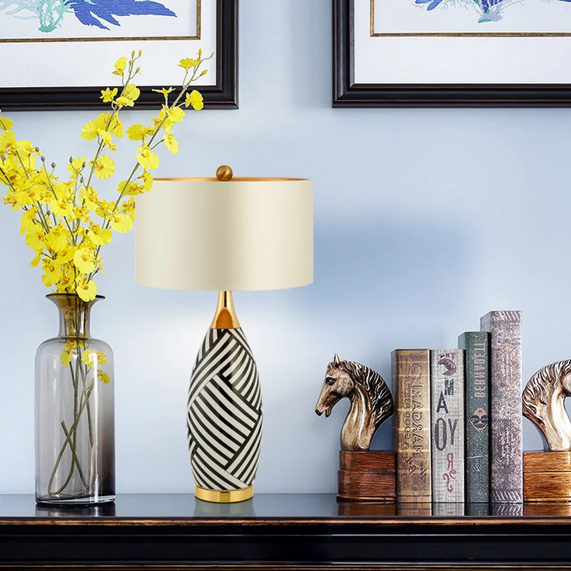 China new modern zebra bedside porcelain table lamp ceramic desk reading table light