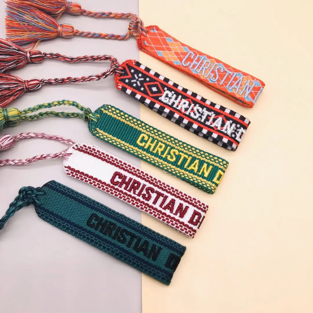 D family jewelry Nepal hand string etro hand-made jewelry letter braided bracelet
D family jewelry Nepal hand string etro hand-made jewelry letter braided bracelet