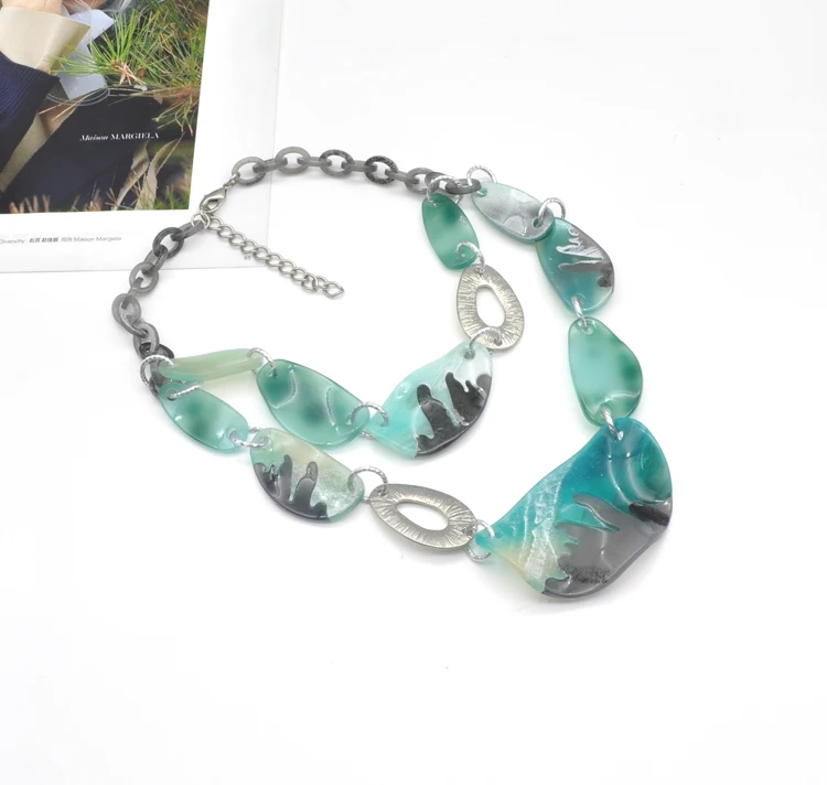 2020 2021 high quality elegant acetate chunky chain tribe acrylic necklace for women