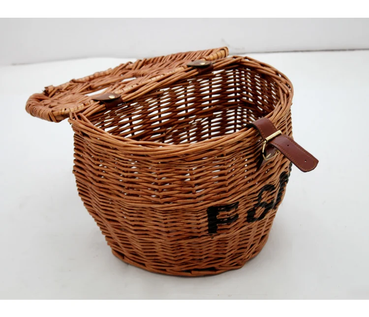 wholesale fashion eco-friendly removeable wicker bicycle basket