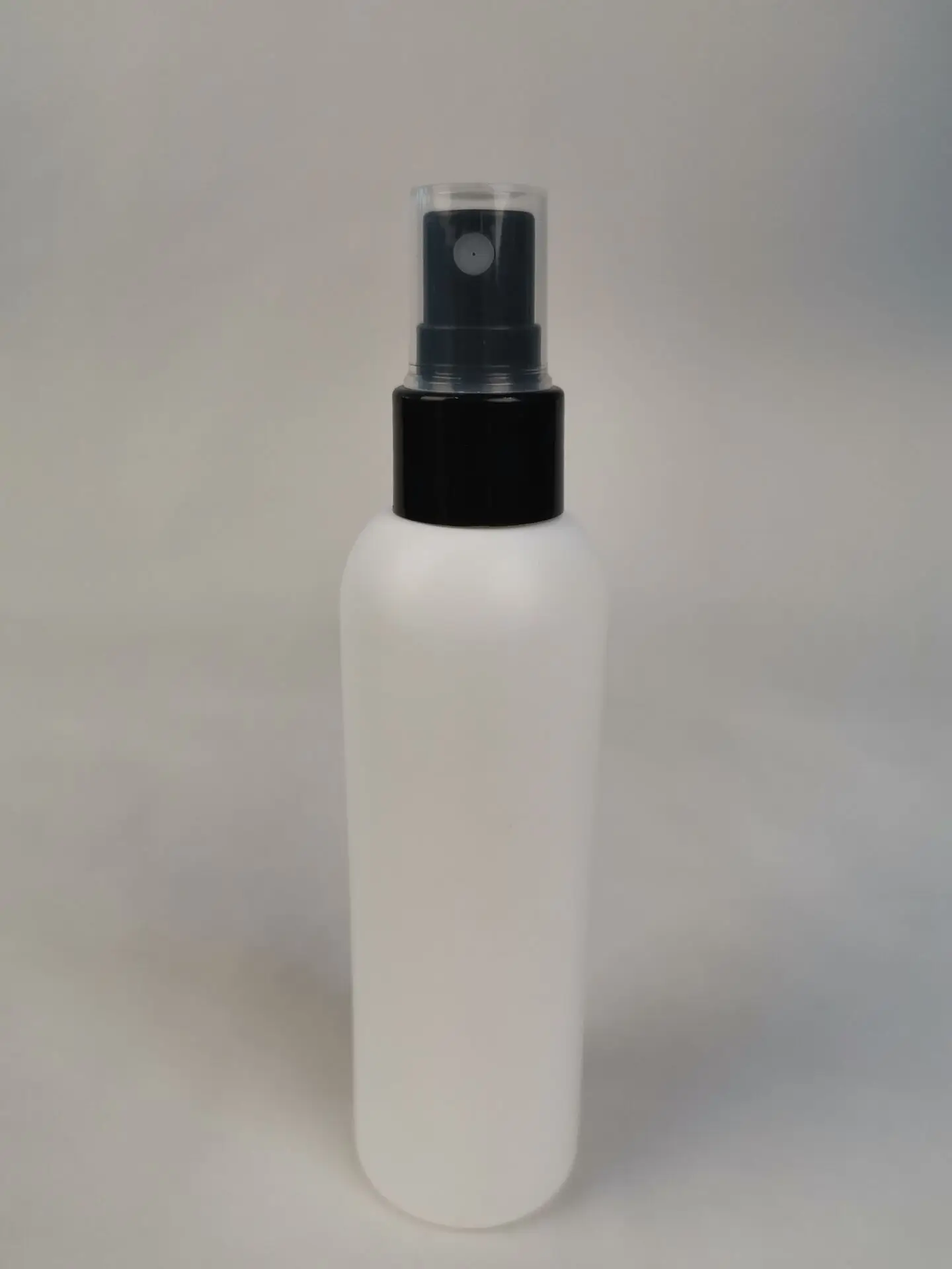 2020 hot sale 30ml 50ml 60ml 100ml spray pump bottle pack for hand wash sanitizer bottle