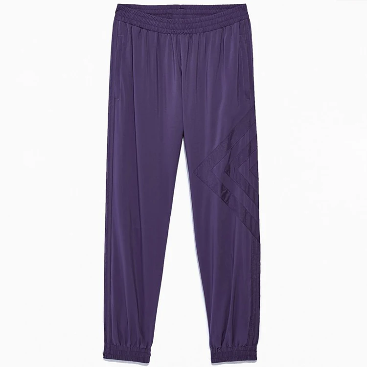 purple pants