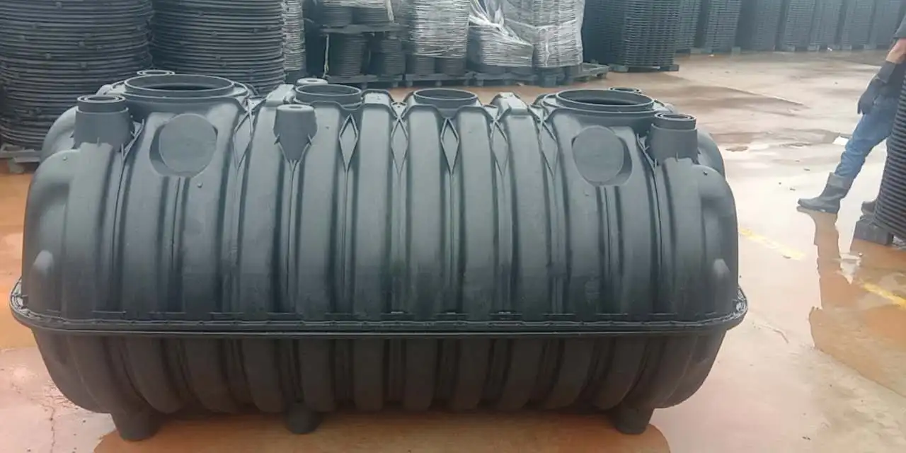 Three Chambers Bio Underground 0.6-2.5 CBM PE+PP biogas 2500L Plastic septic tank for Water Treating System