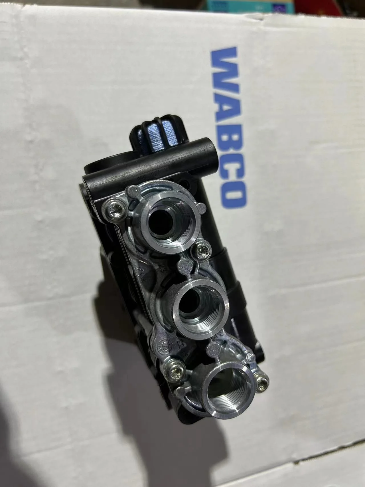 Ecas Solenoid Valve Kamaz V Olvo S