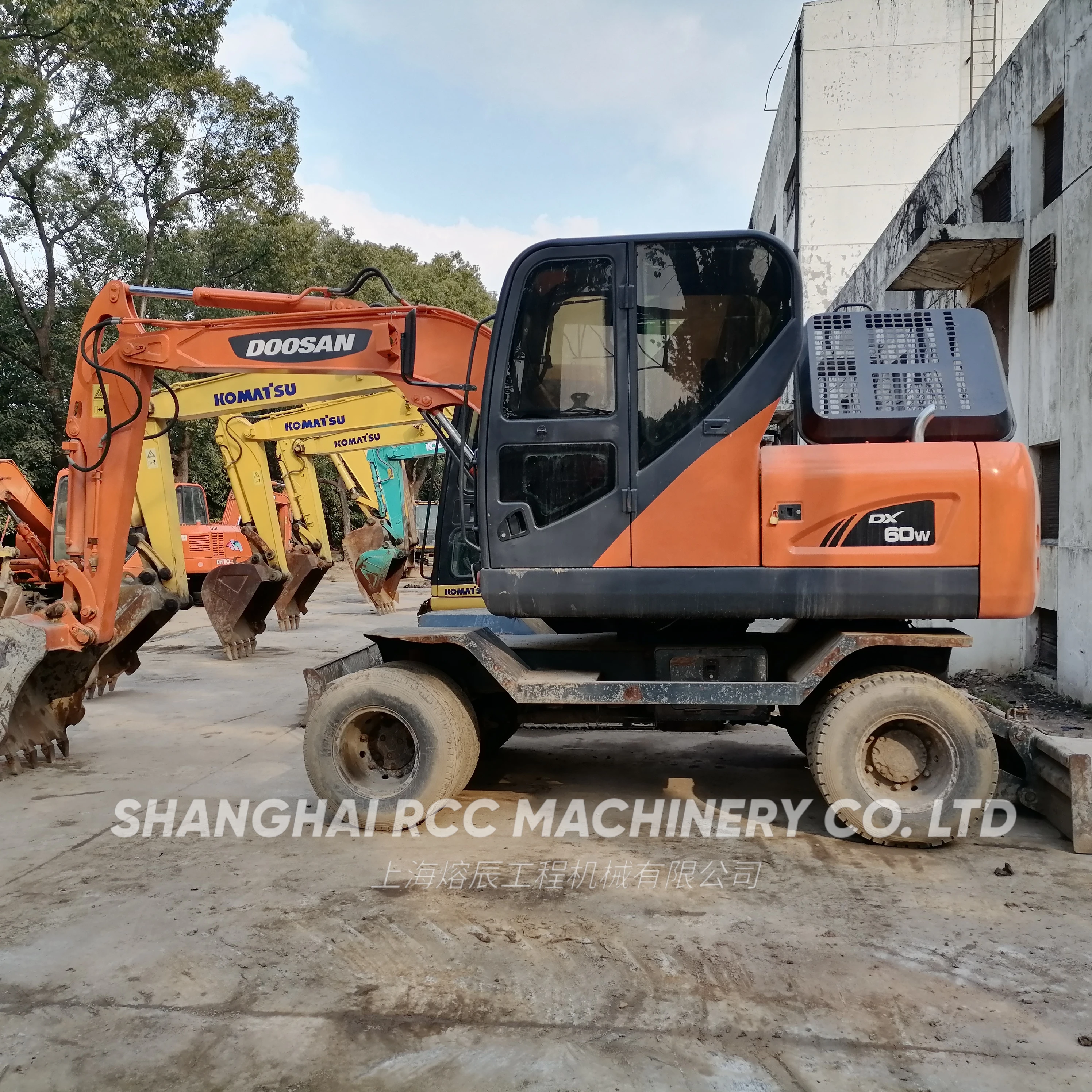 Used Doosan Dx W Wheel Ton Mini Hydraulic Excavator Original