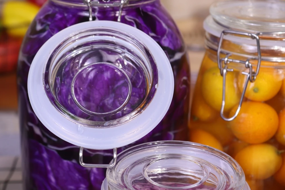 magnifying jars