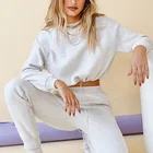 Top Hoodies Customized Oversized Sweaters Long Sleeve Crop Top Velvet 2 Piece Set Women Blank Hoodies Sweatshirts